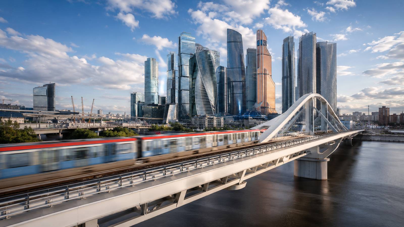 Транспорт «Большого Сити»: метро, МЦК, МЦД, мосты и набережные